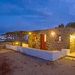 Marketos Windmill House * تريبيتي