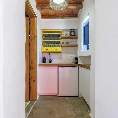 Marketos Windmill House *